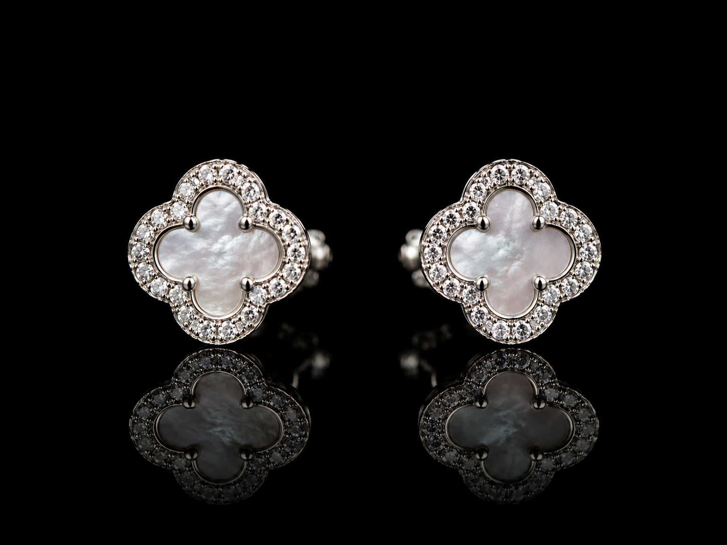 925 Sterling Silver Clover Moissanite Stud Earrings – 0.50 CTW VVSD