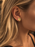 Radiant Heart Stud Earrings – 18K