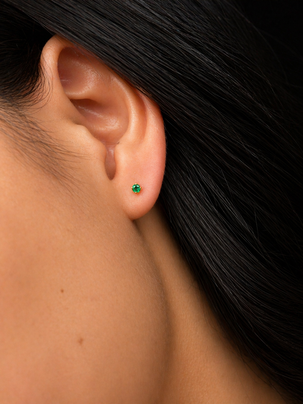 18K Colombian Gold Emerald Stud Earrings