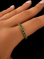 18K Colombian Gold Green Zirconia Eternity Ring – Luxury Stackable Band Size 9.5