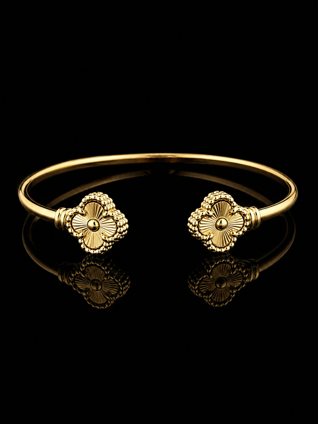 18K Gold Clover Open Bangle Bracelet | Double Clover Design | 3.40g
