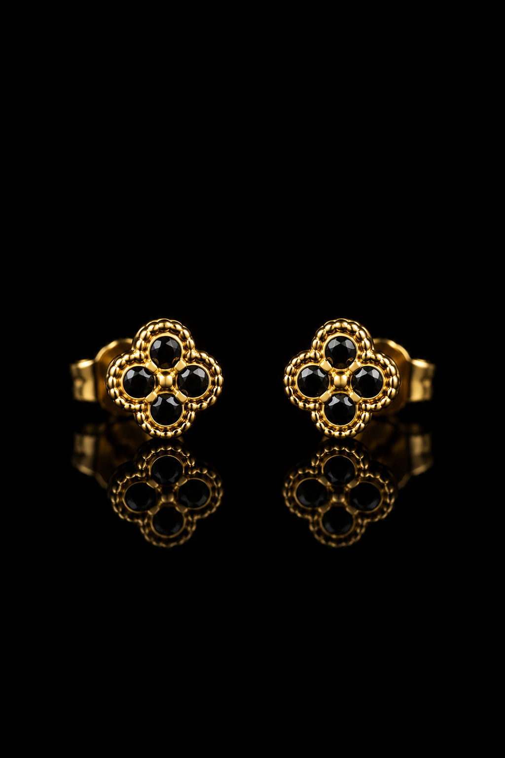 Midnight Clover 18K Italian Gold Stud Earrings