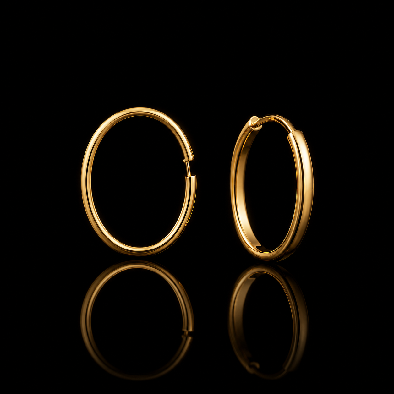 Eterna Classic 18K Gold Hoop Earrings