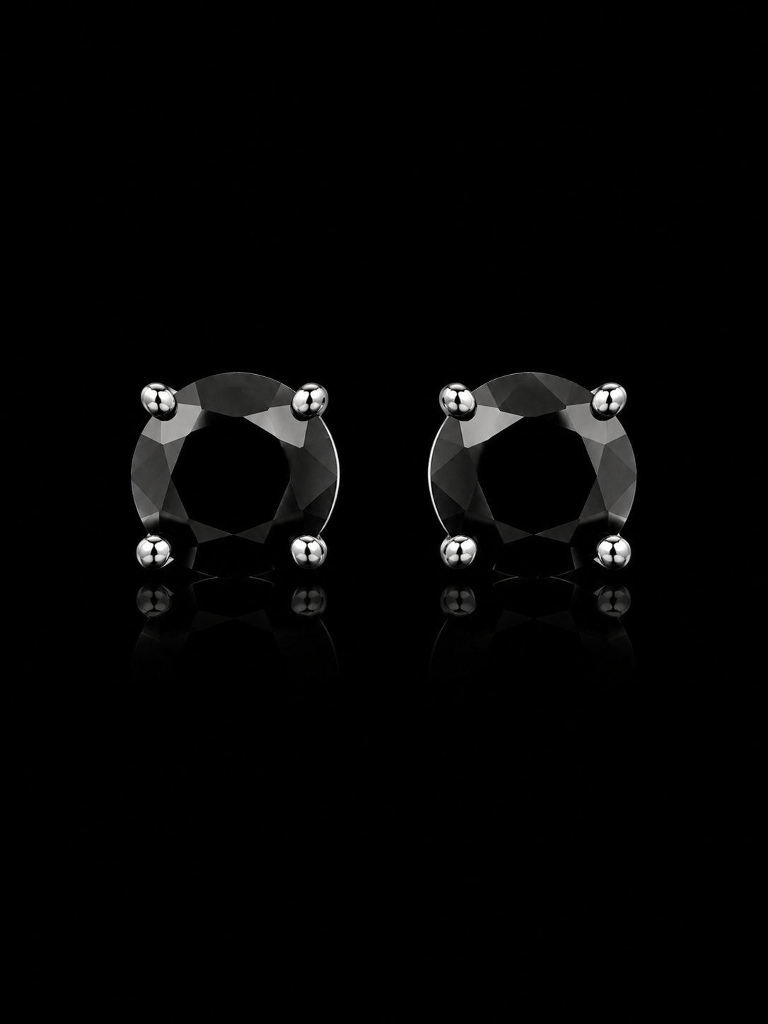 925S Black Round Cut Stud Earrings – 7MM