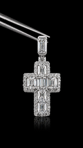 Baguette Cross Iced Pendant – Moissanite | 925S