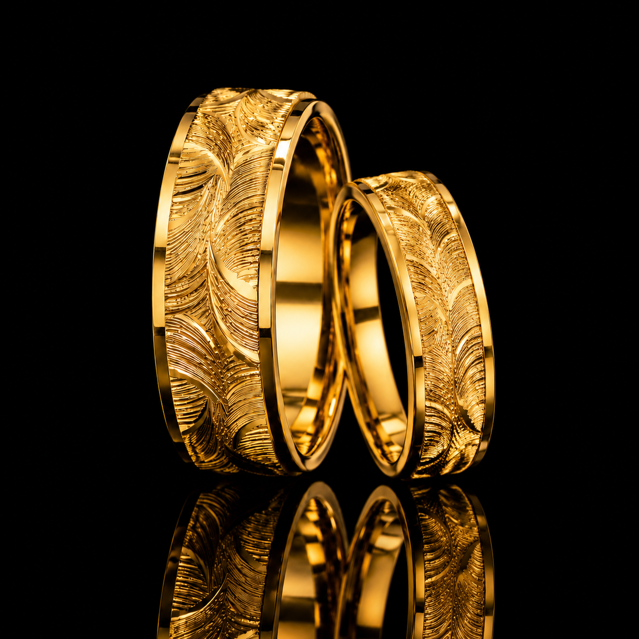 18K Diamond-Cut Wedding Band