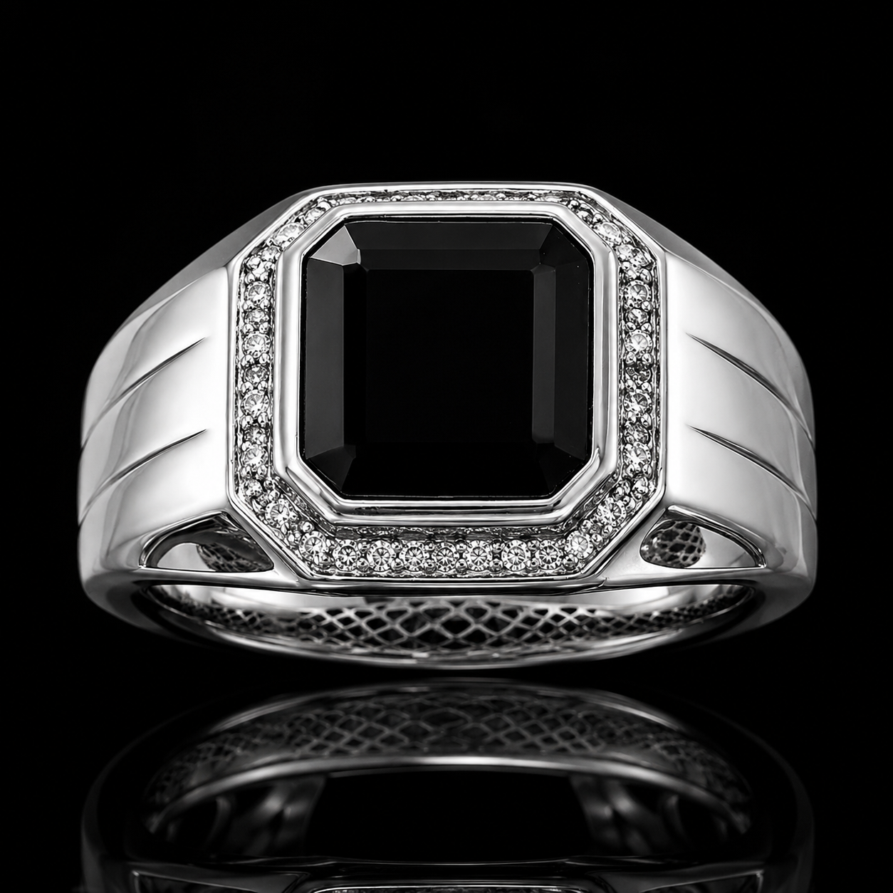 925S Onyx & Natural Diamond Signet Ring