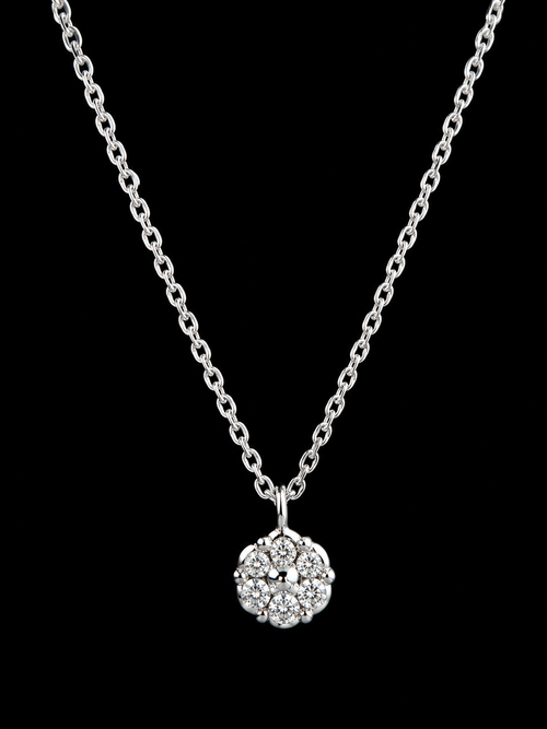 18"| 14K White Gold Diamond Cluster Pendant Necklace – 18"