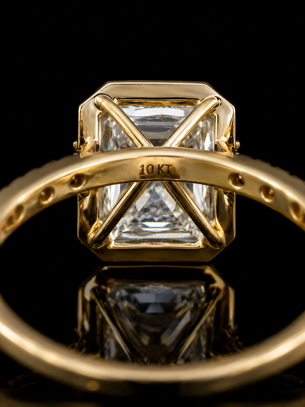 Emerald Cut Lab Diamond Ring – IGI Certified – 10K Gold | F-VVS2 | SIZE 9
