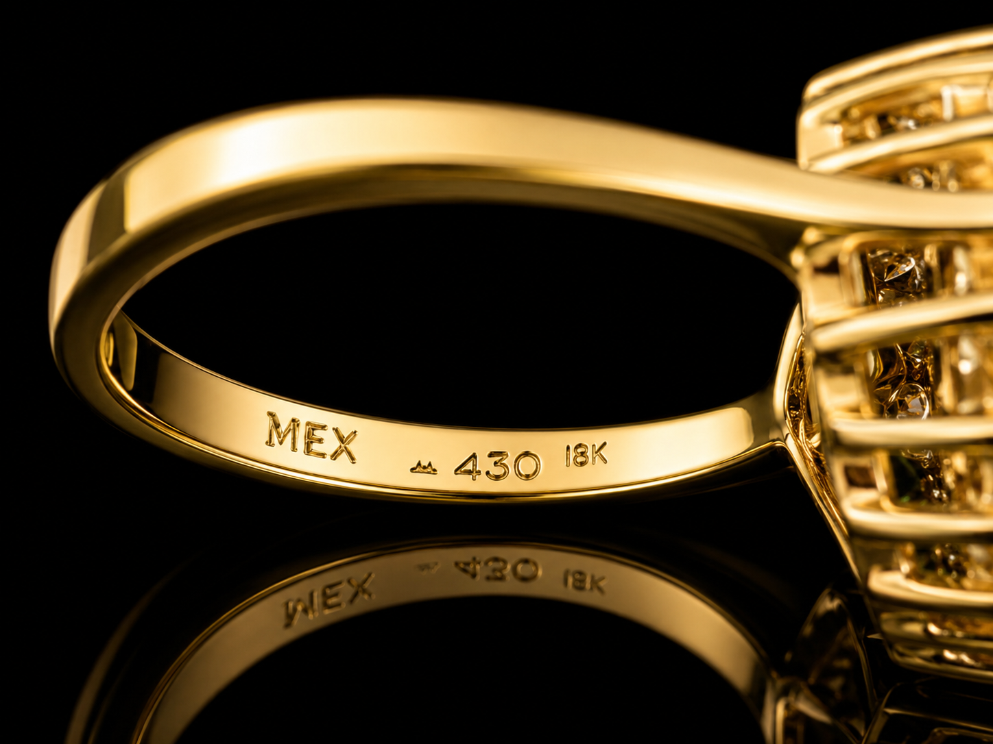 18K Mexican Gold Green Halo Ring | Marquise Cubic Zirconia Ring