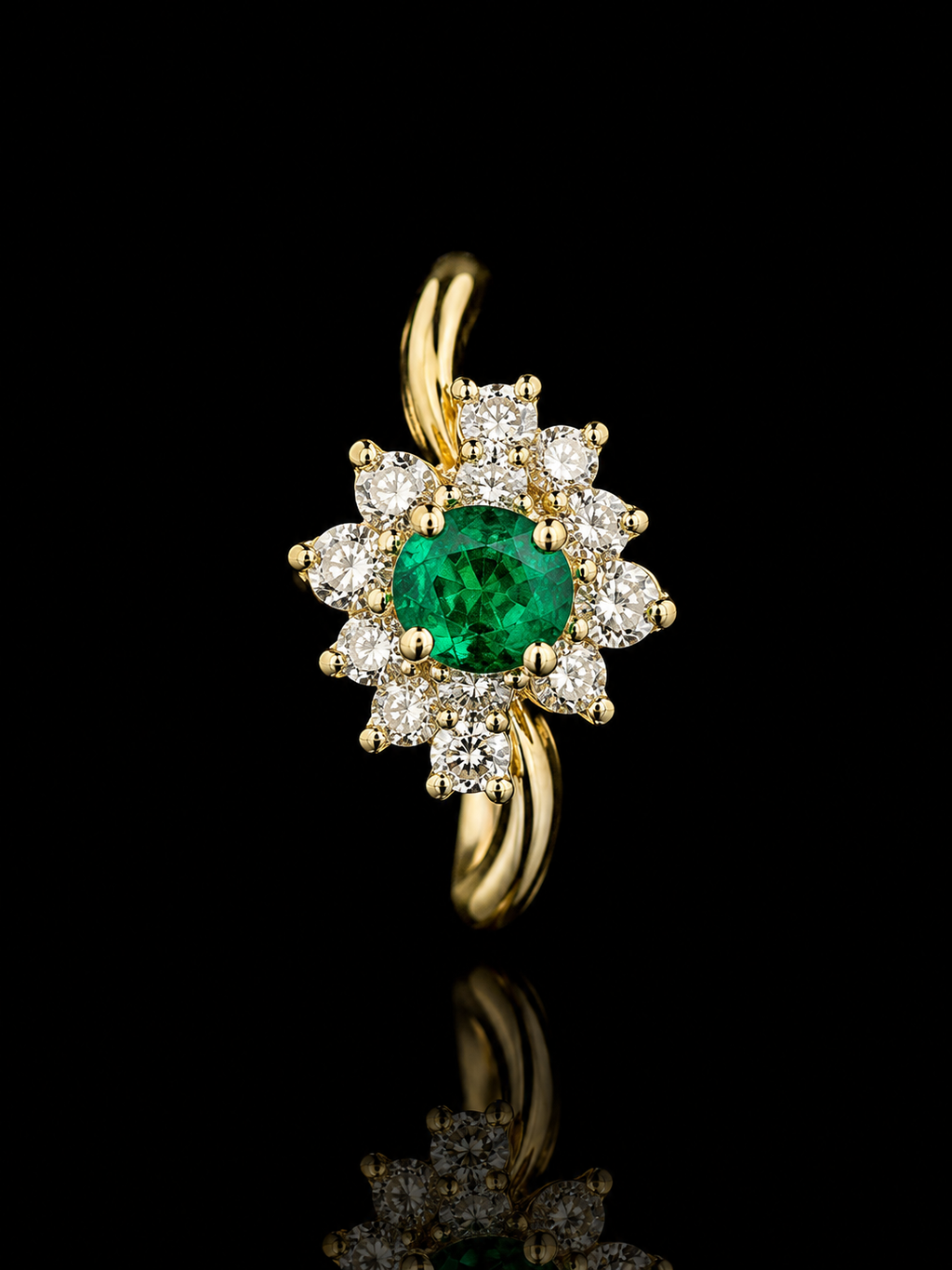14K Gold Synthetic Emerald & Lab Diamond Halo Ring | Size 7 | 4.12g