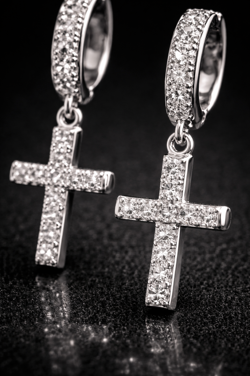Signature Cross Micro Hoops 925S | VVS-D