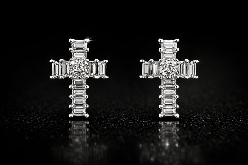 Celestial Cross Micro Studs 925S | VVS-D