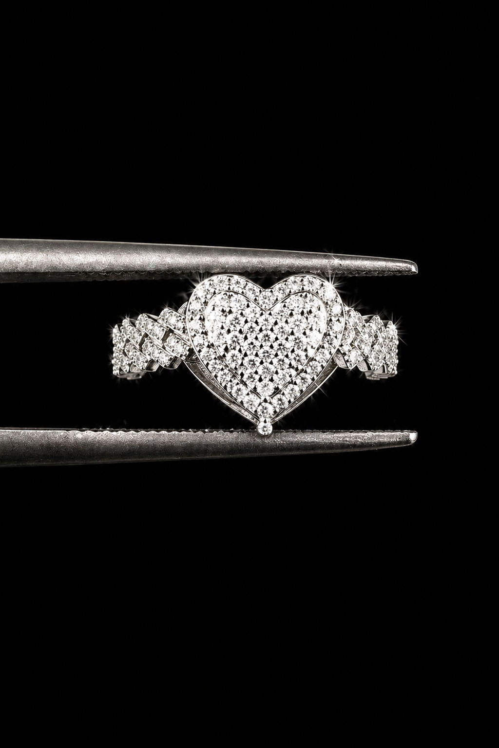 Radiant Heart Pavé Ring – 2.31CT Moissanite | 925S